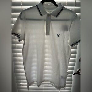 American Eagle Men’s Medium Shirt